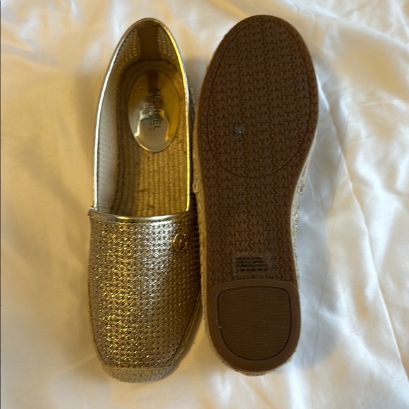 Michael Kors Gold Espadrille Shoes with Woven Texture - Picture 3 of 7